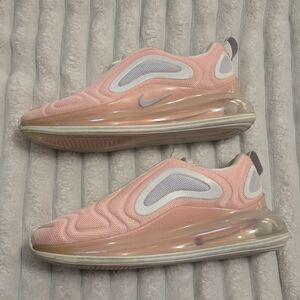 Size 7.5 Womens Pink Nike Aormax Shoes